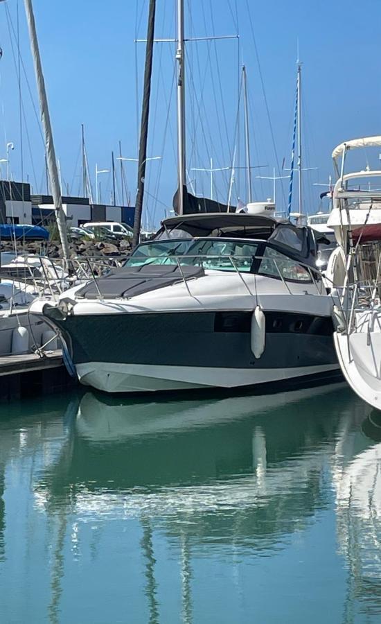 Une Nuit Sur Un Bateau Linge & Menage Inclus La Rochelle  Kültér fotó